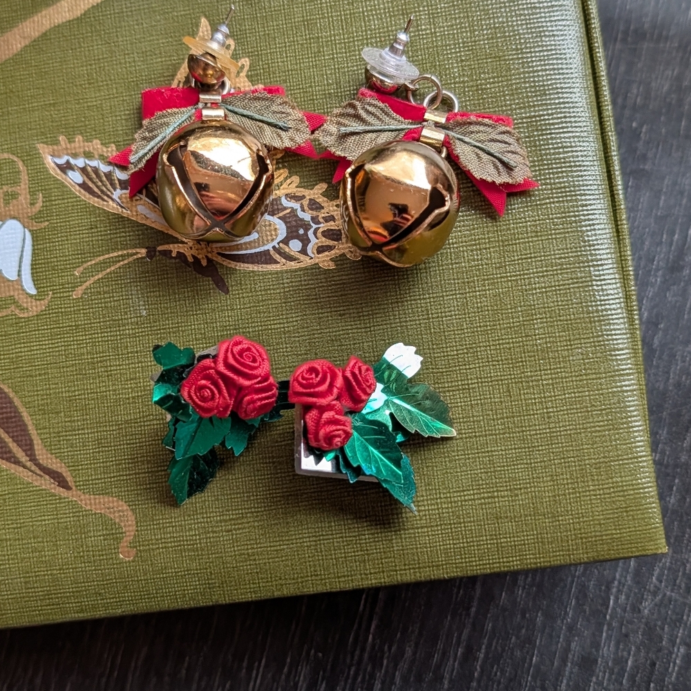 Vintage Christmas Earrings Set